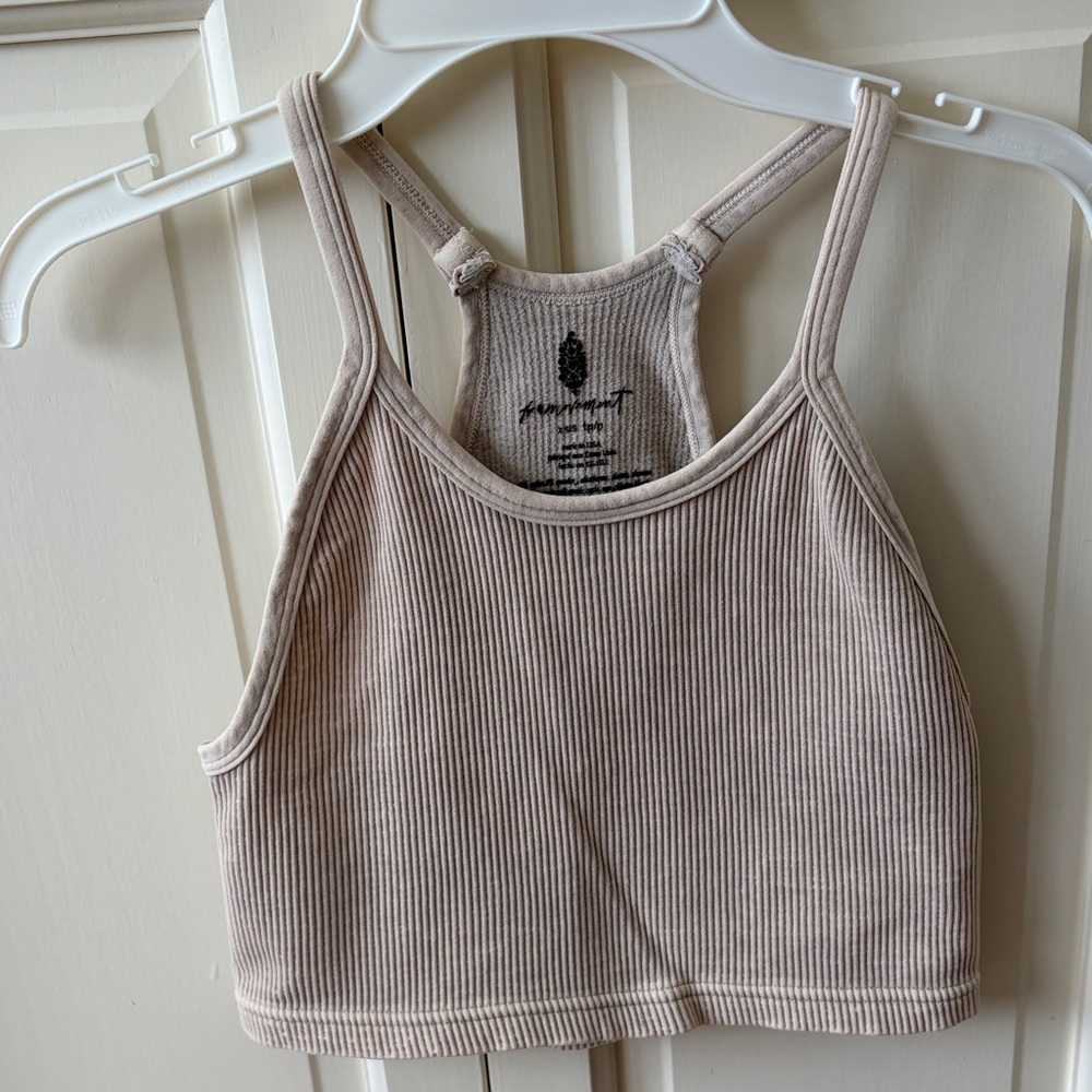 Happiness Runs FP Movement Top
